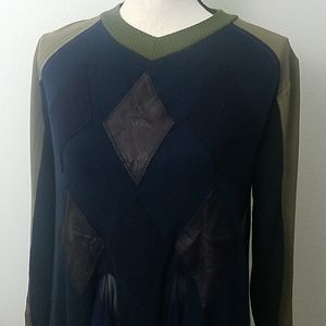 Tricot Chic Sweater Size 6